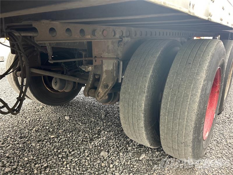 Trailmobile 53 ft x 102 in T/A Van Trailer Furgons