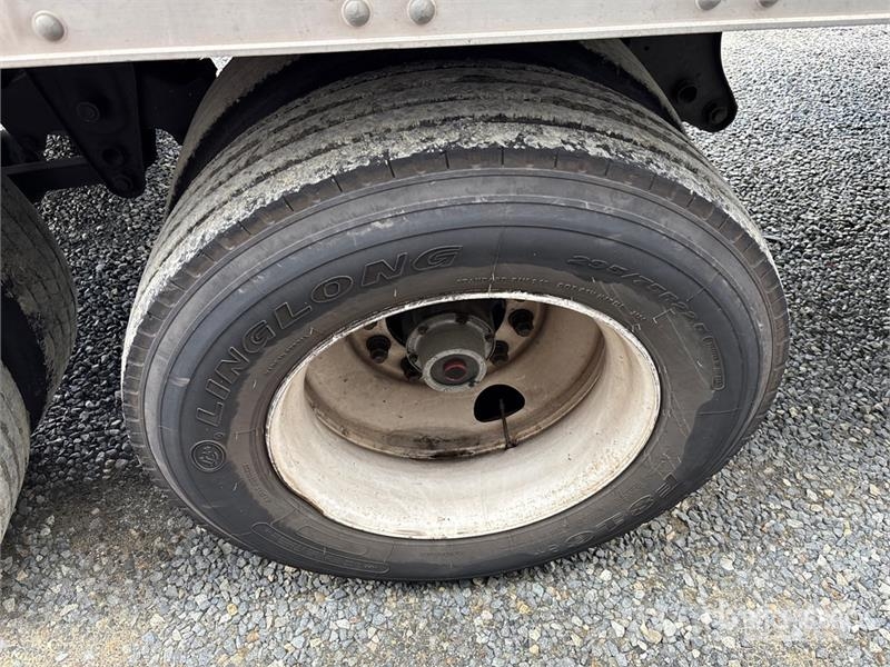 Trailmobile 53 ft x 102 in T/A Van Trailer 箱體拖車