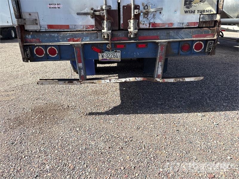 Trailmobile 53 ft x 102 in T/A Van Trailer (Inoperable) Remorci utilitare