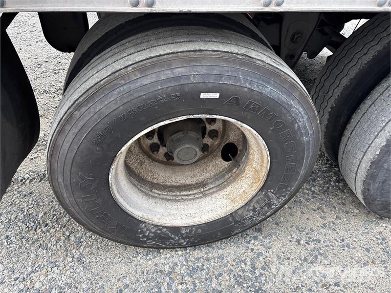 Trailmobile 53 ft x 102 in T/A Van Trailer 箱體拖車