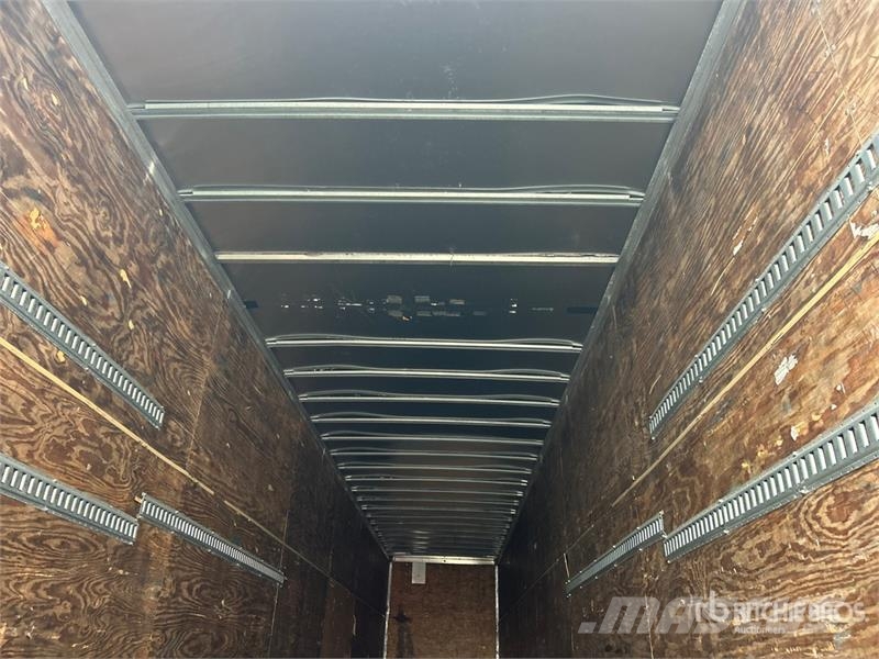 Trailmobile 53 ft x 102 in T/A Van Trailer Furgons
