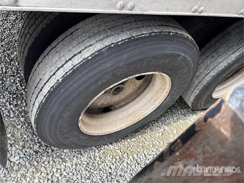 Trailmobile 53 ft x 102 in T/A Van Trailer 箱體拖車