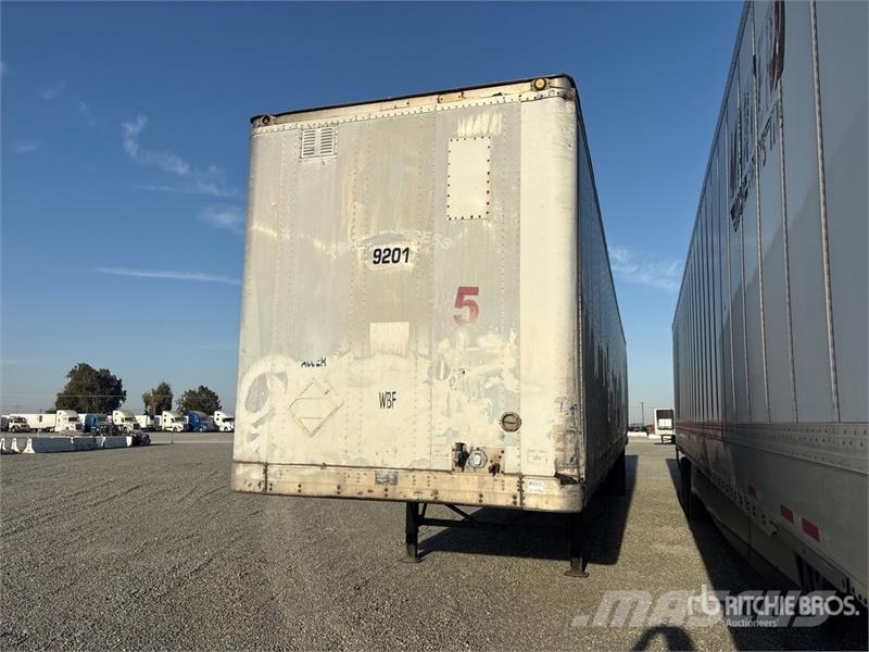 Trailmobile 53 ft x 102 in T/A Van Trailer Furgons