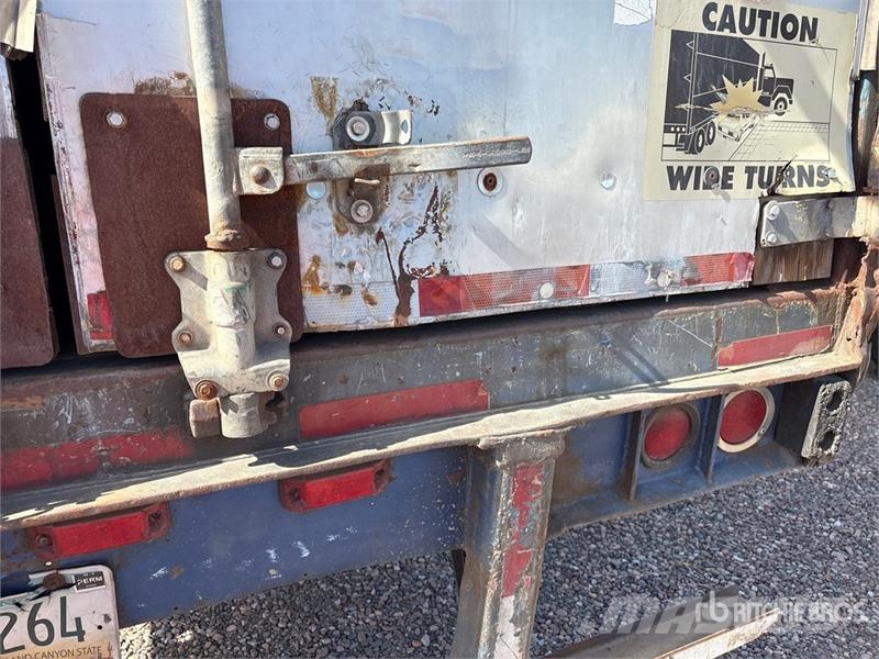 Trailmobile 53 ft x 102 in T/A Van Trailer (Inoperable) Remorci utilitare