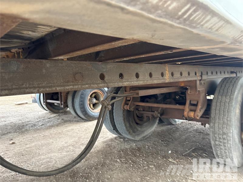Trailmobile A11A-1SAU 39 ft T/A Van Trailer Prikolice zabojniki