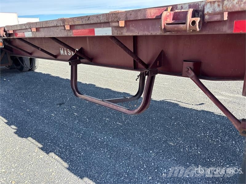 Trailmobile F71T-6UAJ 42 ft T/A Flatbed Trailer Vlakke laadvloer