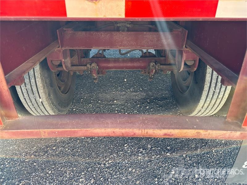 Trailmobile F71T-6UAJ 42 ft T/A Flatbed Trailer Vlakke laadvloer