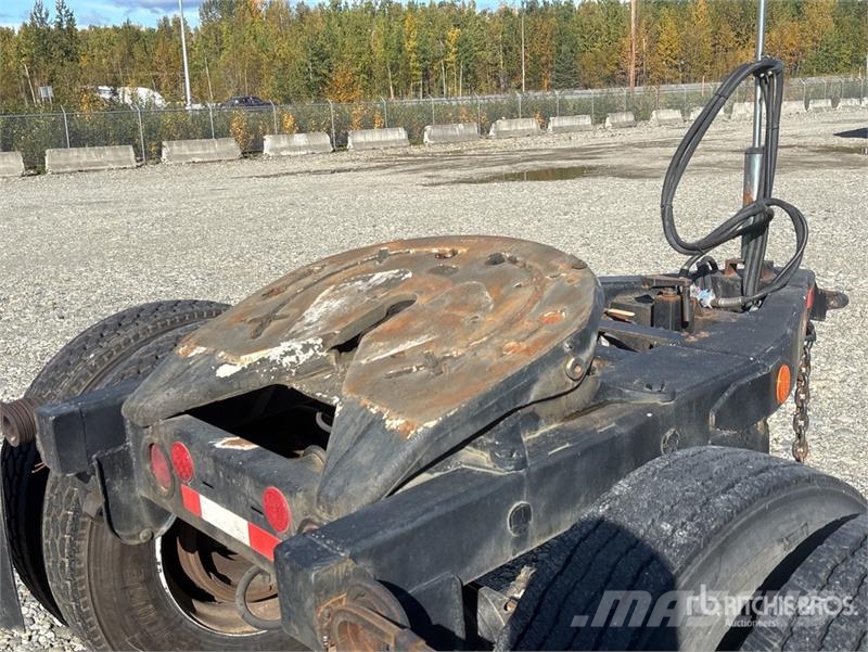 Trailmobile S/A Car Tow Dolly Dollyanhänger