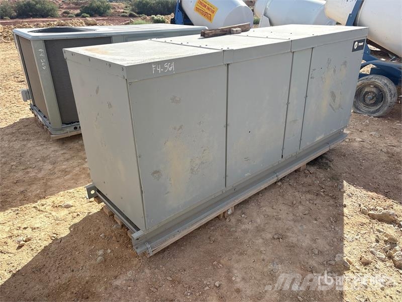 Trane Outdoor Heater Unit ماكينات زراعية - غير ذلك
