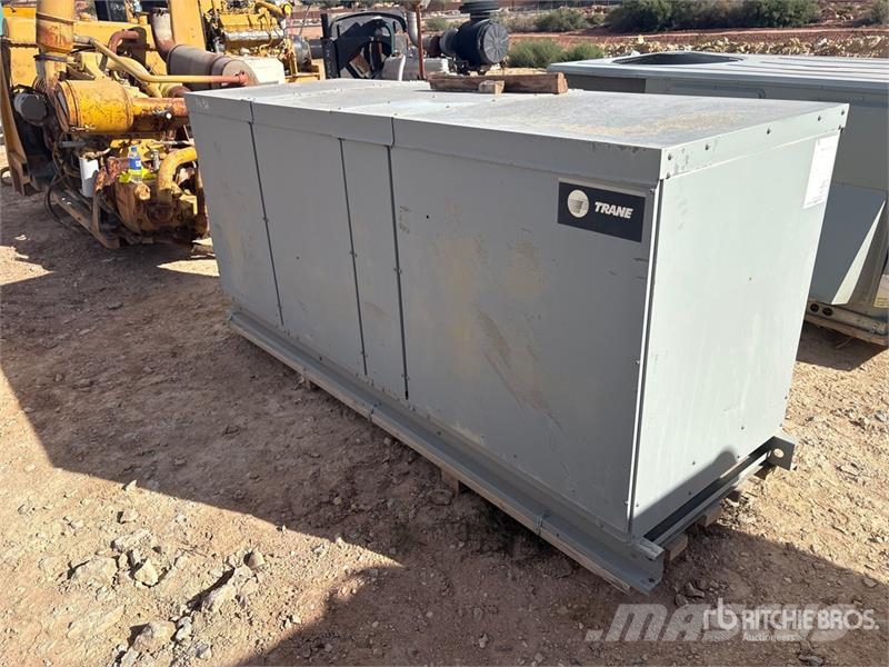 Trane Outdoor Heater Unit ماكينات زراعية - غير ذلك