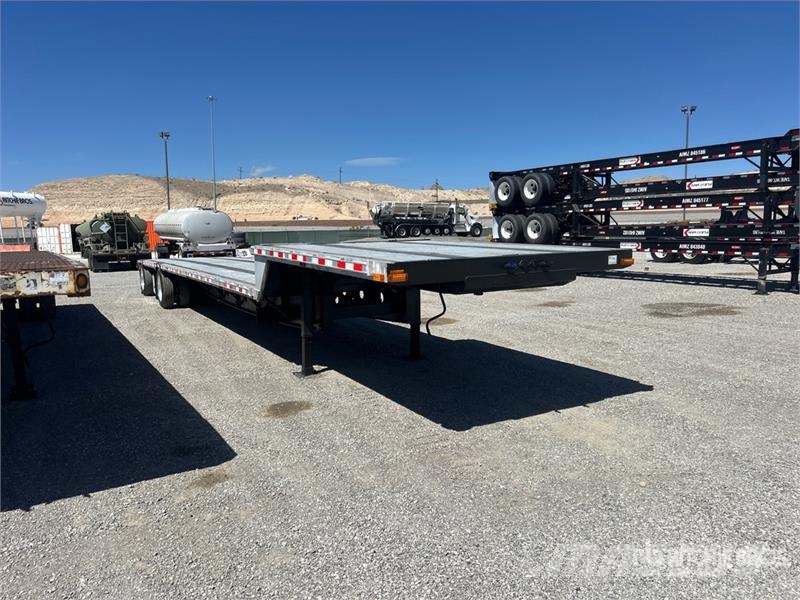 Transcraft 48 ft Spread Axle Step Deck Trailer Maskinhenger