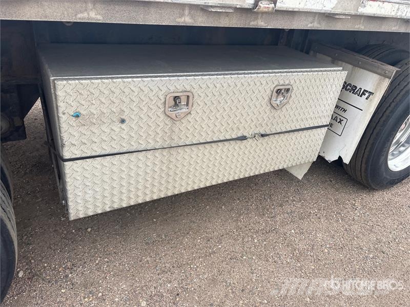 Transcraft 48 ft Spread axle 10'6 Flatbed Trailer Lavaperävaunut