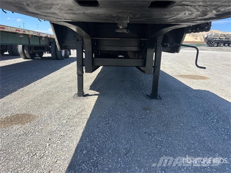 Transcraft 48 ft Spread Axle Step Deck Trailer Maskinhenger