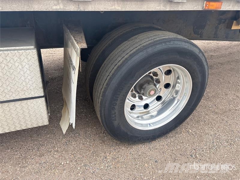 Transcraft 48 ft Spread axle 10'6 Flatbed Trailer Lavaperävaunut