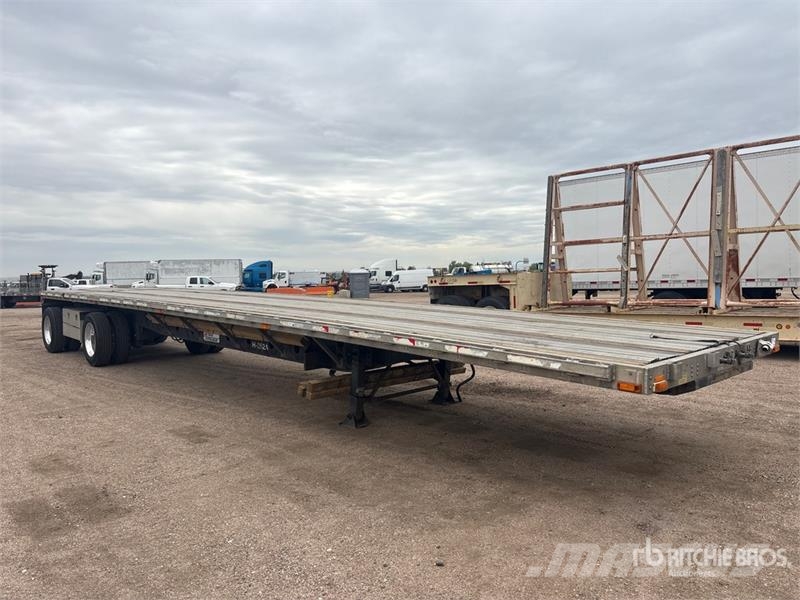Transcraft 48 ft Spread axle 10'6 Flatbed Trailer Lavaperävaunut