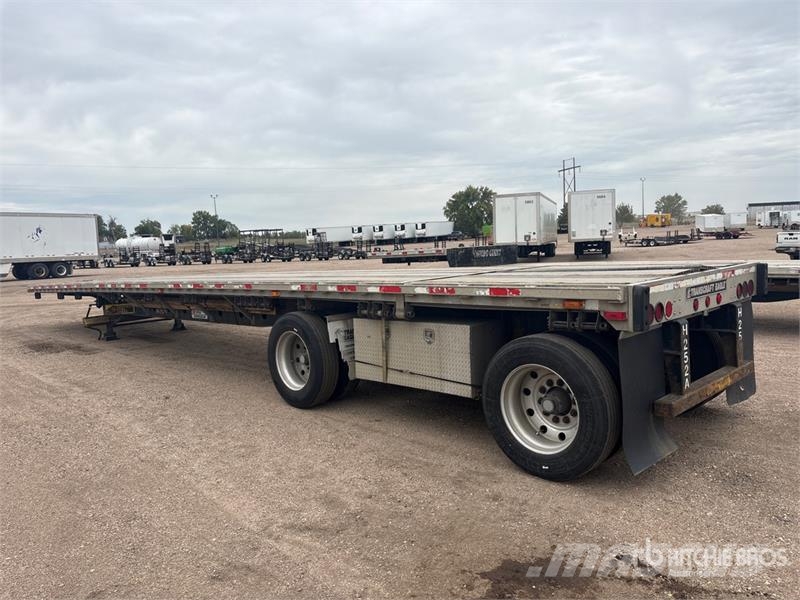 Transcraft 48 ft Spread axle 10'6 Flatbed Trailer Lavaperävaunut