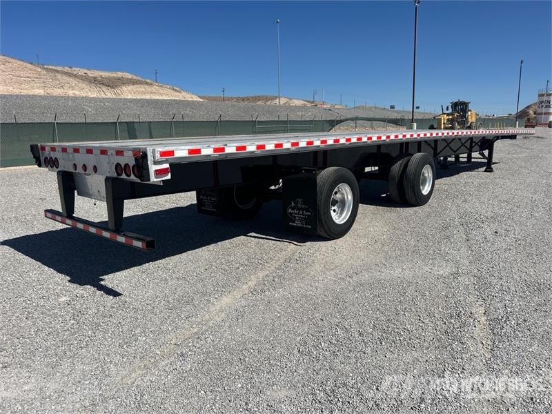 Transcraft 53 ft T/A Flatbed Trailer 自卸半挂车