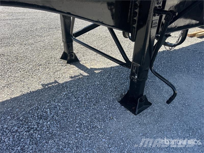 Transcraft 53 ft T/A Flatbed Trailer 自卸半挂车