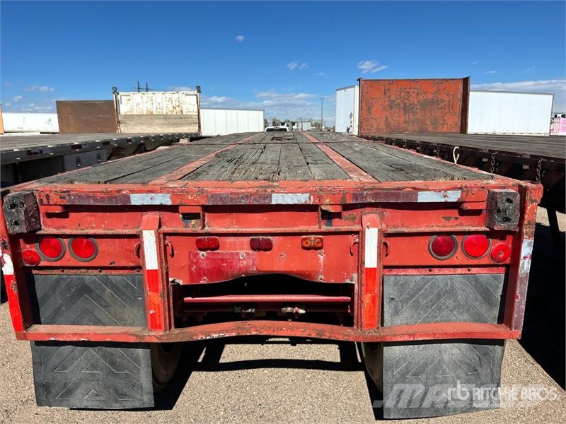 Transcraft DDT 42 ft T/A 42 ft Flatbed Trailer Platformas/izkraušana no sāniem