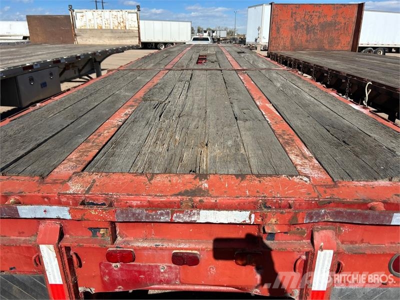 Transcraft DDT 42 ft T/A 42 ft Flatbed Trailer Platformas/izkraušana no sāniem