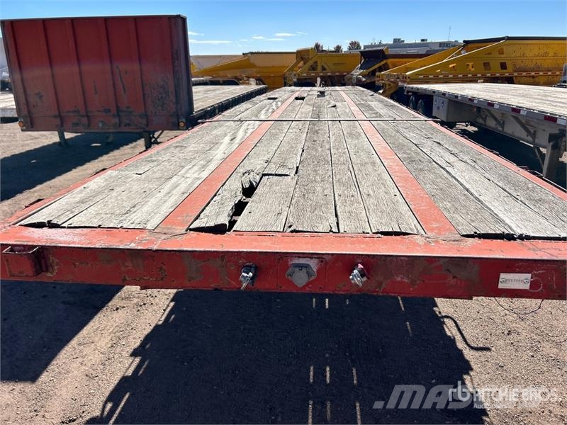 Transcraft DDT 42 ft T/A 42 ft Flatbed Trailer Platformas/izkraušana no sāniem