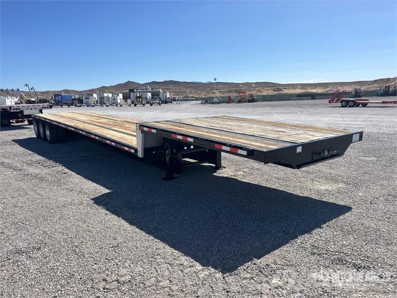 Transcraft DLT3000 48 ft Tri/A Step Deck Trailer Low loaders