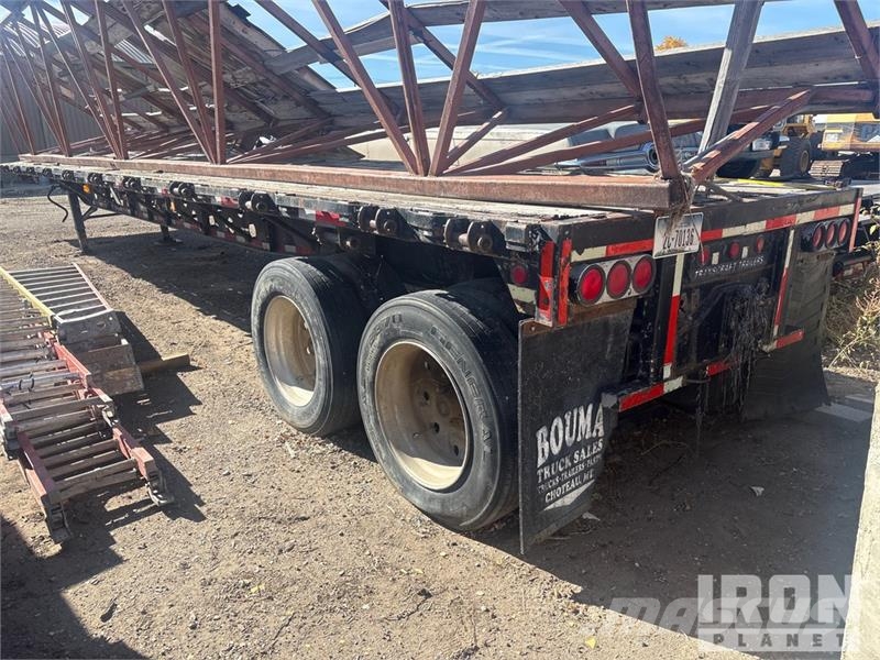 Transcraft TL90K 45 ft T/A Flatbed Trailer Platós / Ponyvás pótkocsik