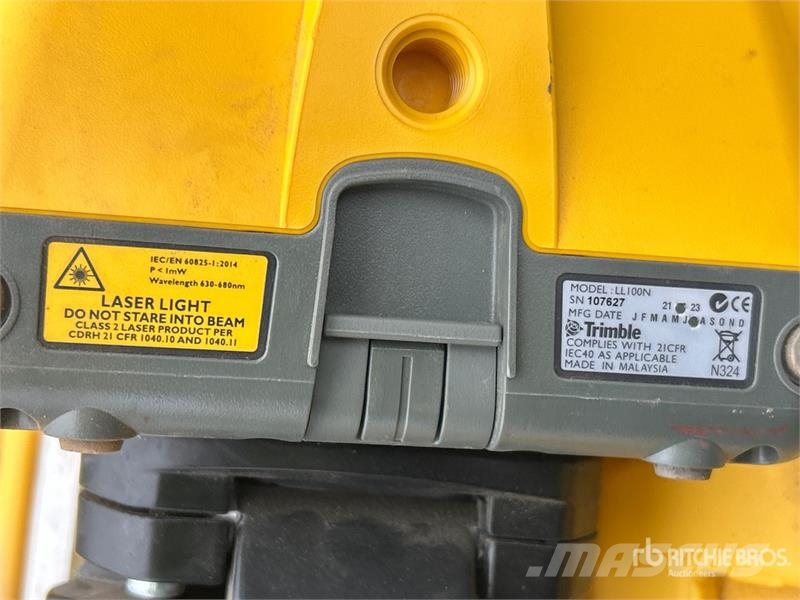 Trimble LL100N Laser 器械、測量、自動化装置