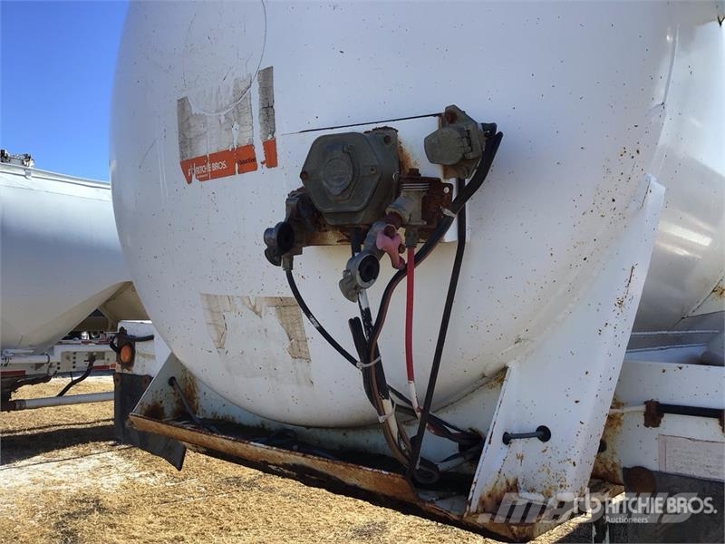 Troxell T/A Vacuum Tanker Trailer Tartályos pótkocsik