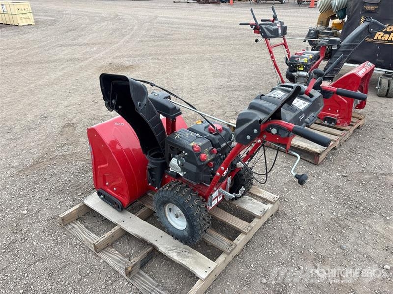 Troy-Bilt 26 ft Snow Blower Sněhové frézy