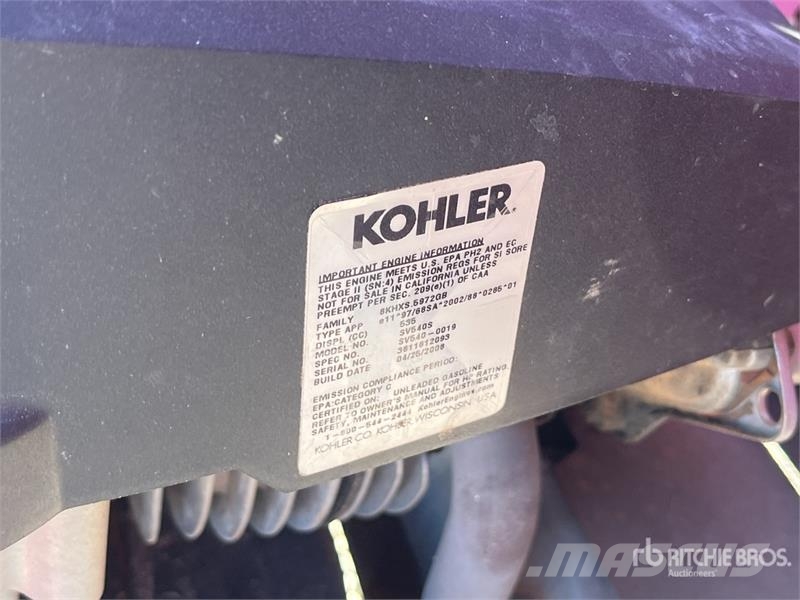 Troy-Bilt Ride-On Lawn Mower (Inoperable) ركوب الحشائش