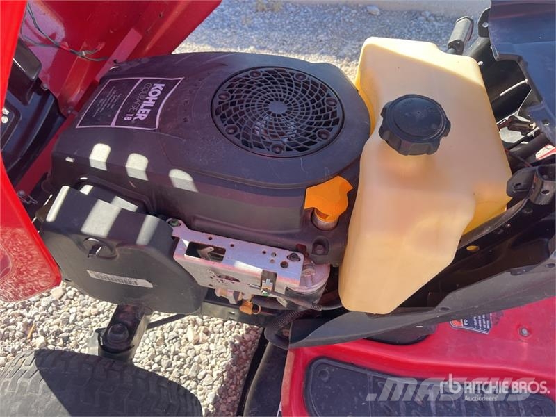 Troy-Bilt Ride-On Lawn Mower (Inoperable) ركوب الحشائش