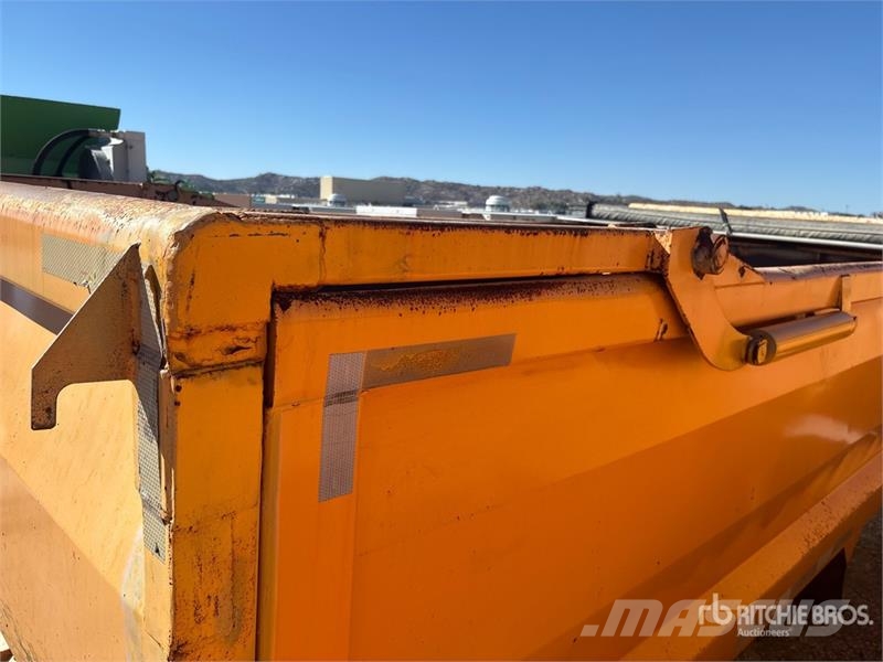 Truck Dump Body Billenő teherautók