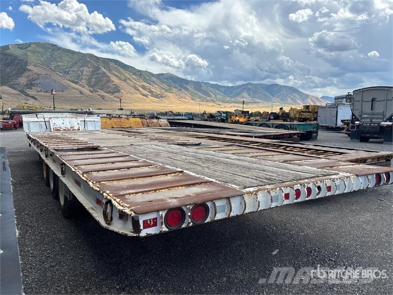  Twamco 45 ft Tri/A Tilt Deck Trailer لوادر منخفضة