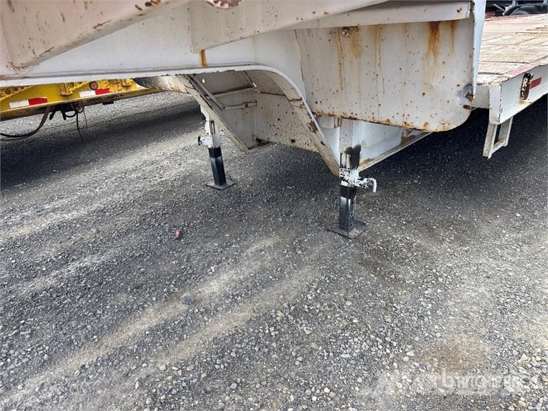  Twamco 45 ft Tri/A Tilt Deck Trailer لوادر منخفضة