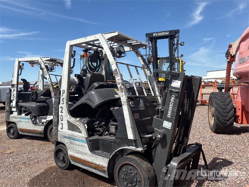 UniCarriers 1477 lb Forklift (Inoperable) Інше