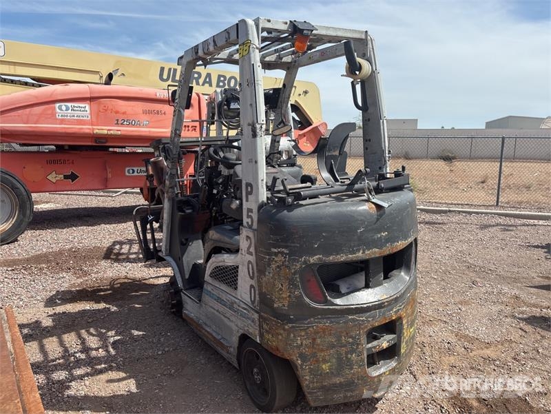 UniCarriers 1477 lb Forklift (Inoperable) Інше