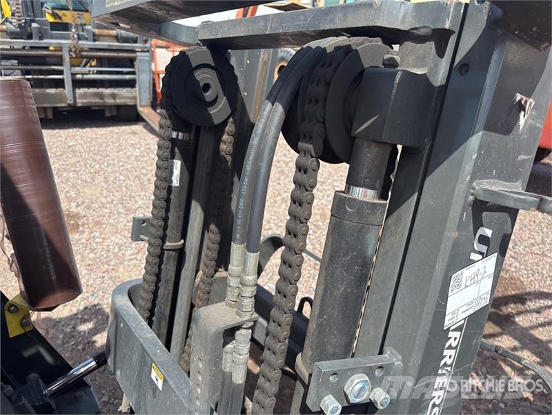 UniCarriers 1477 lb Forklift (Inoperable) Інше