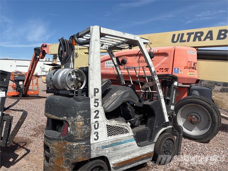 UniCarriers MCP1F2A20LV 1477 lb Cushion Tire Forklift (Inopera Šakiniai krautuvai - Kita