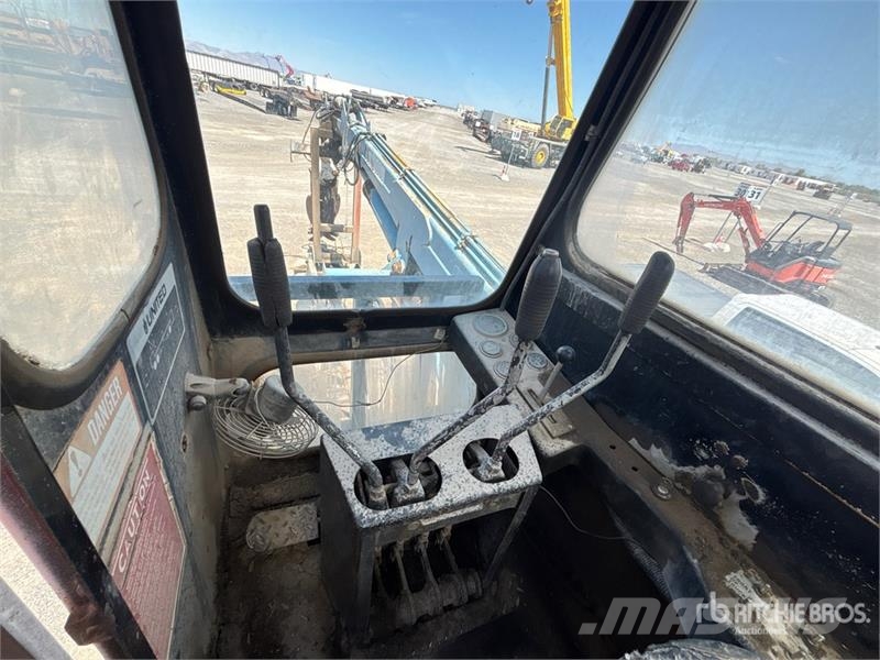 United Hydraulics 7630 Log Loader (Inoperable) Átrakógépek