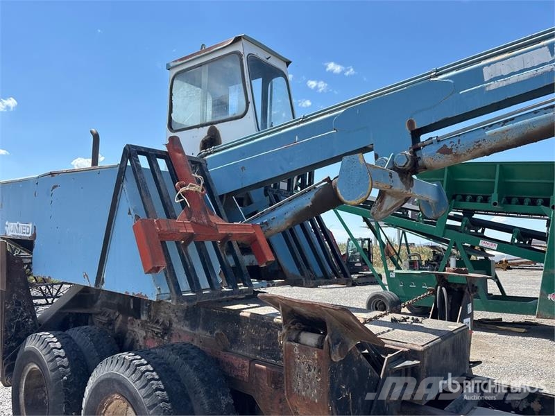 United Hydraulics 7630 Log Loader (Inoperable) Átrakógépek