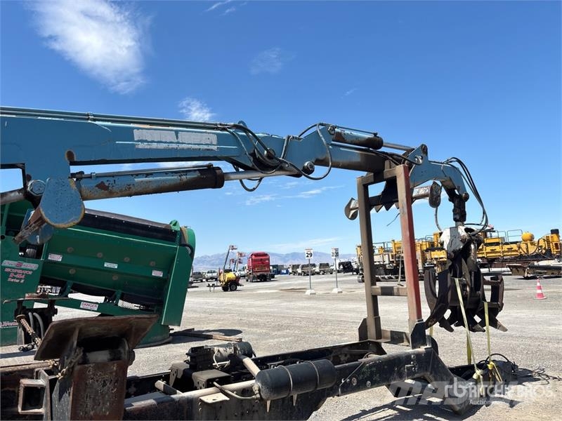 United Hydraulics 7630 Log Loader (Inoperable) Átrakógépek