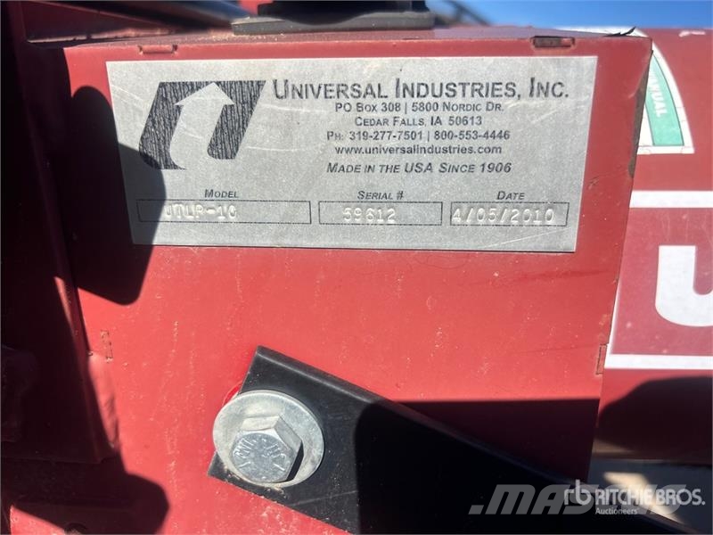Universal Industries Inc UTLP-10 Conveyor Belt Sonstige Baumaschinen