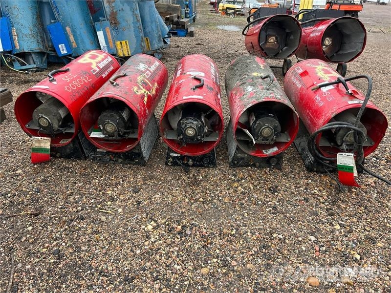 Universal of (5) Universal 350000 BTU Space Heater Heating and thawing equipment