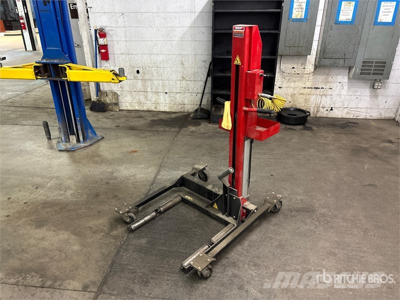 Unknown or N/A 350 LBS LM-350 Tire/Wheel Lift :Mi Ostale komponente za građevinarstvo