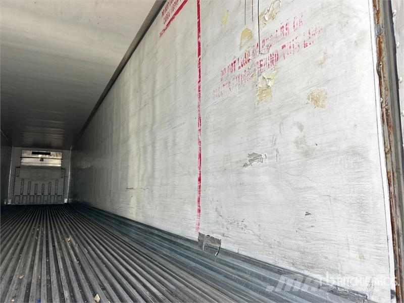 Utility 3000R Semi Reboques Isotérmicos