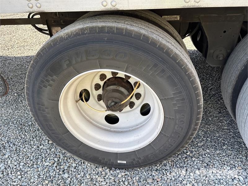 Utility 3000R نصف مقطورات بدرجة حرارة قابلة للضبط