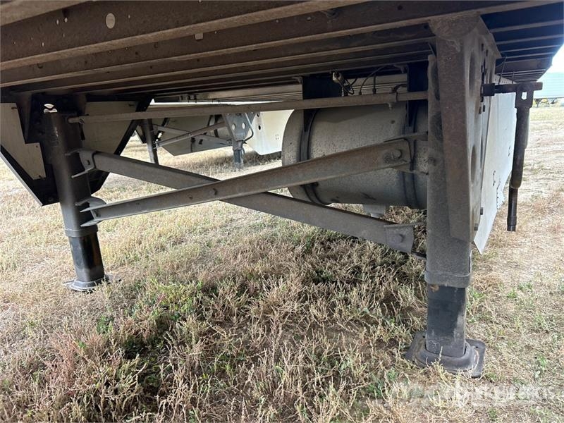 Utility 3000R Hladilne polprikolice