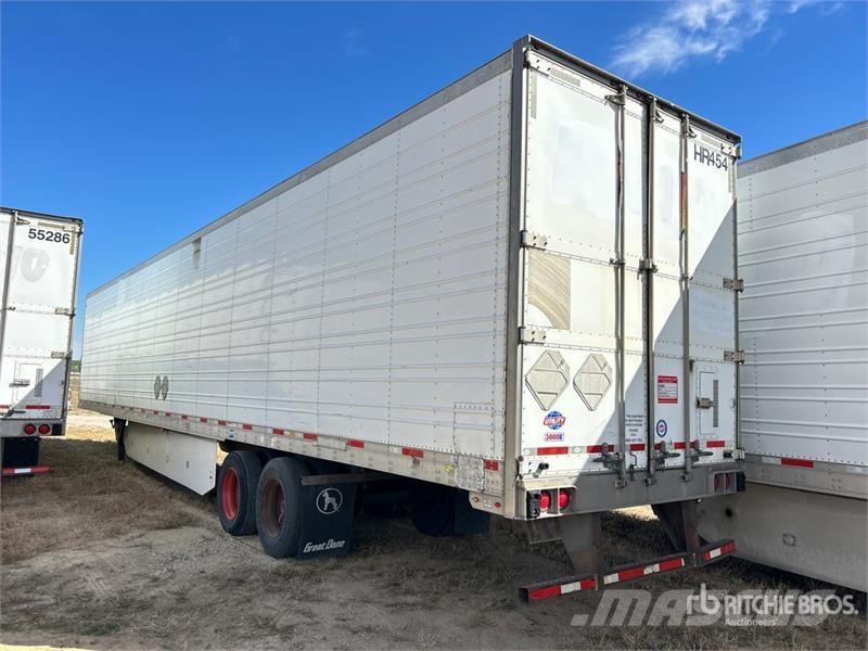 Utility 3000R Semi Reboques Isotérmicos