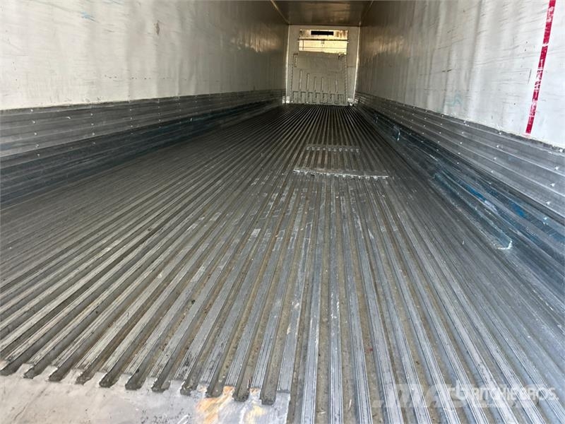 Utility 3000R Piekabes ar temperatūras kontroli